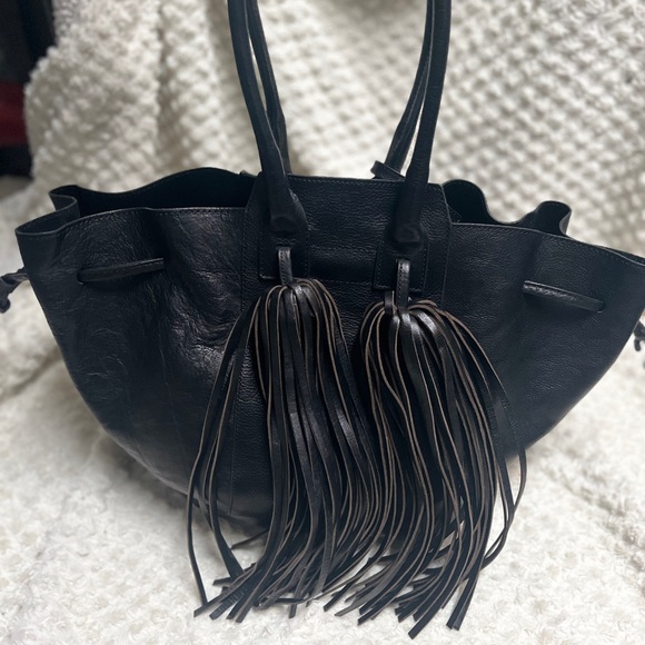 Stella And Bianca Leather Tassel Bucket Bag. - Picture 2 of 13
